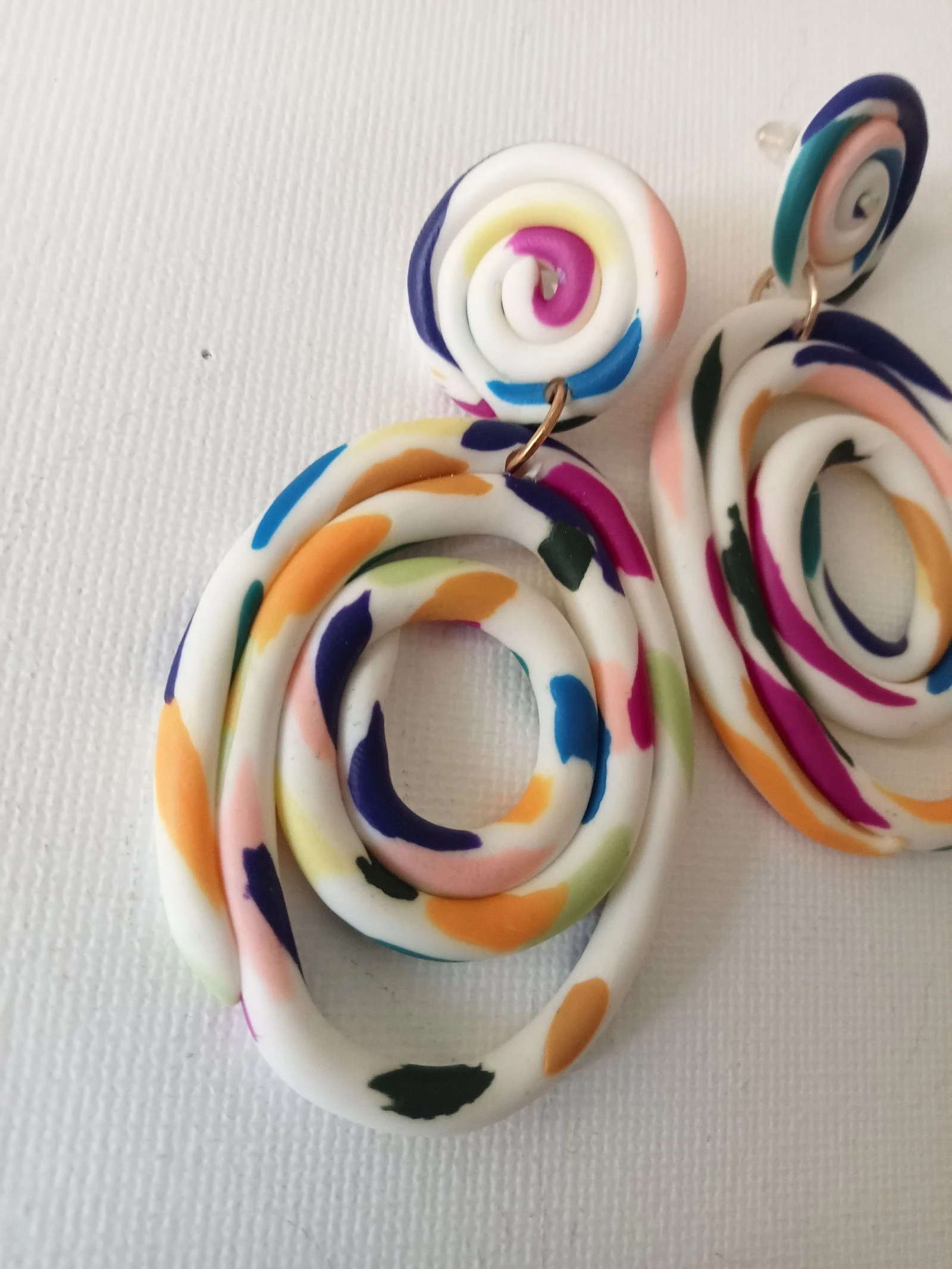 Brincos circulares multicolor – photo 3